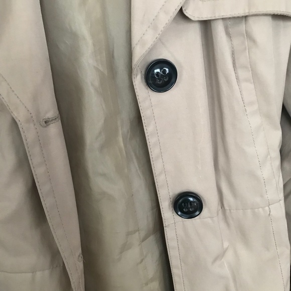 Trench coat - Picture 2 of 4